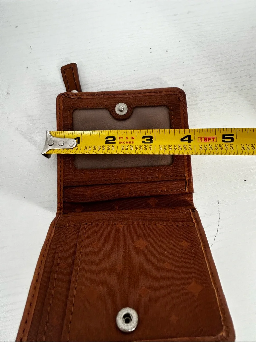 Fossil Mini Light Brown Leather Wallets Keyhole Bi-Fold Cards Cash holder case